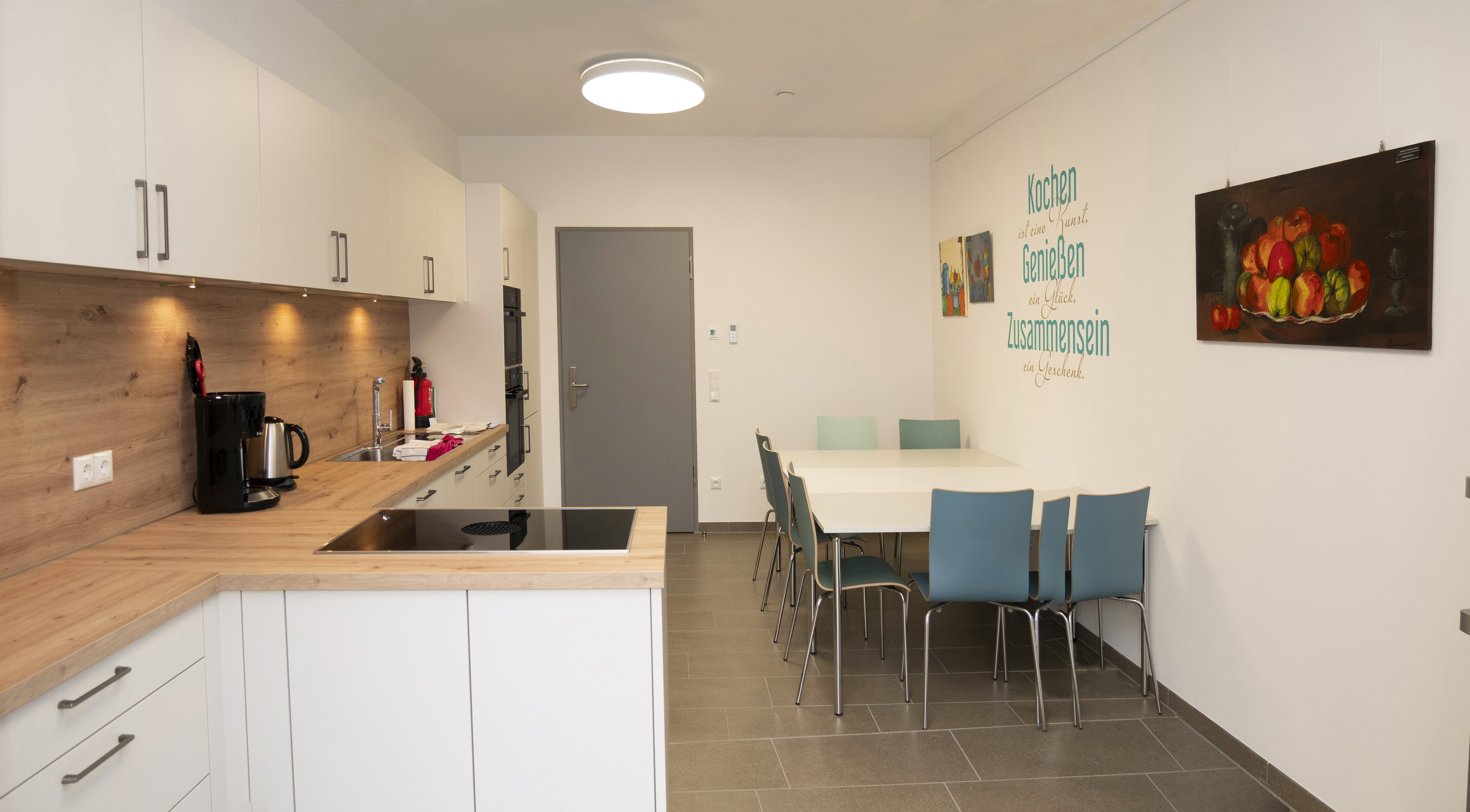 05P 23 Kreative Dorfwerkstatt Kche NW 241023